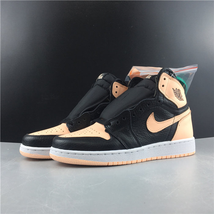 Jordan1 Retro Black Crimson Tint 555088-081