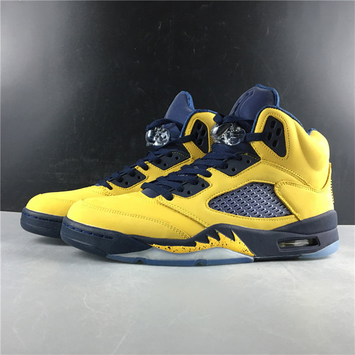 Jordan5 Retro Michigan CQ9541-704