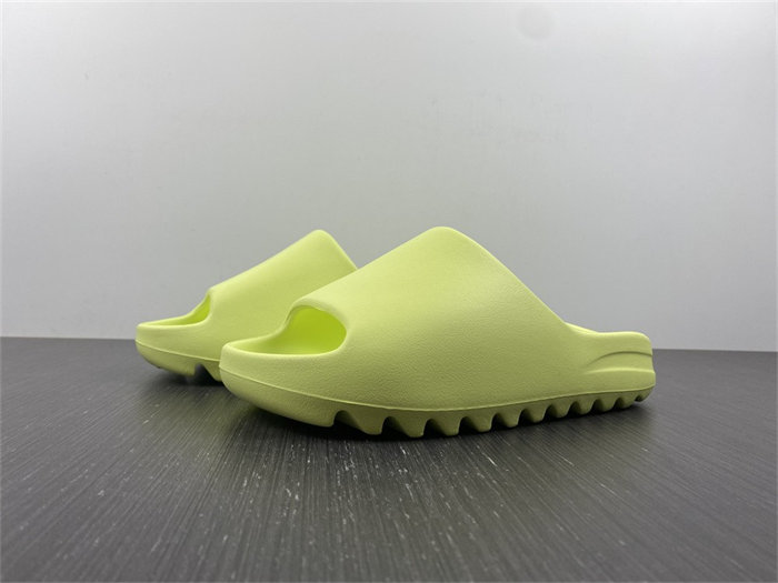 Adidas Yeezy Slide Glow Green HQ6447