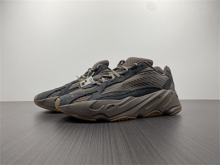 adidas Yeezy Boost 700 V2 Mauve GZ0724