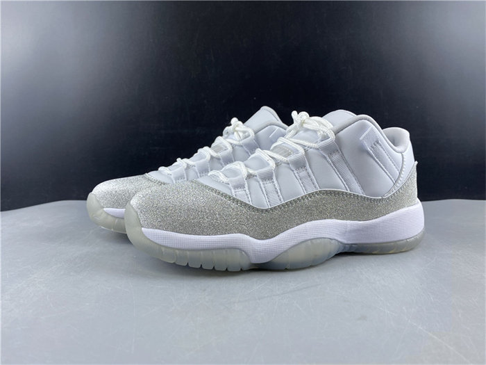 Jordan 11 Retro White Metallic Silver AR0715-100