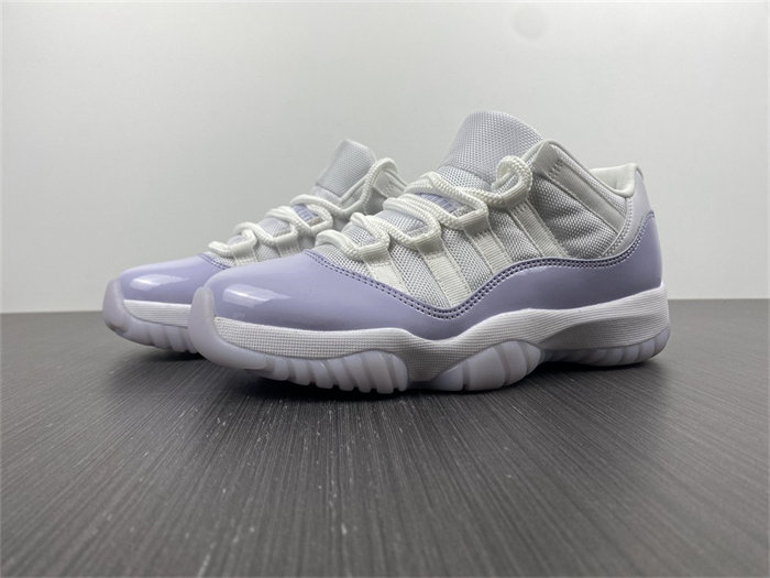 Jordan 11 Retro Low Pure Violet AH 7860-101