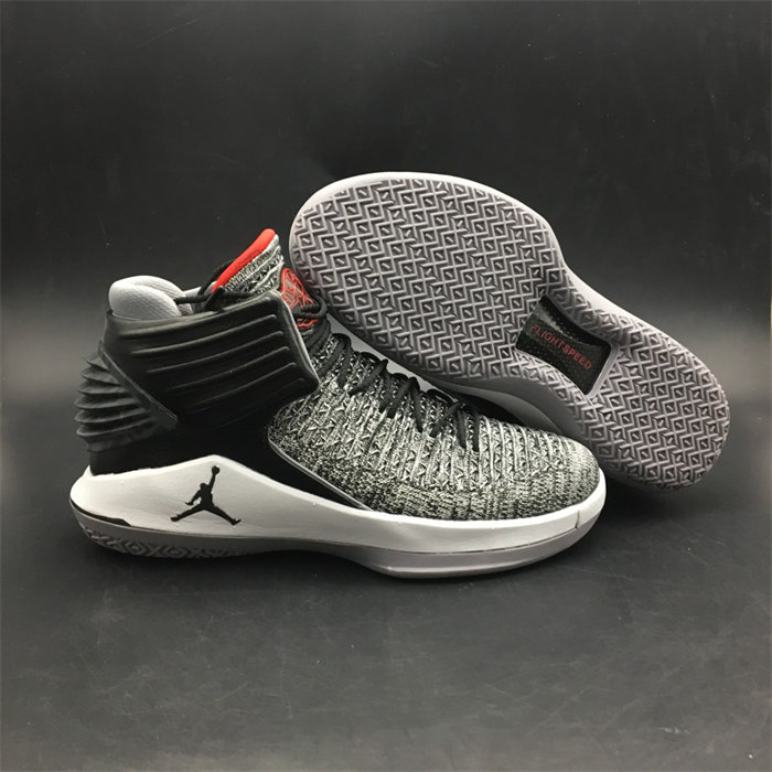 Jordan XXXII Low AH3348-002