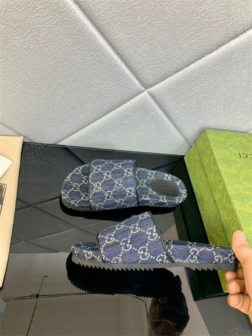 Gucci Slipper