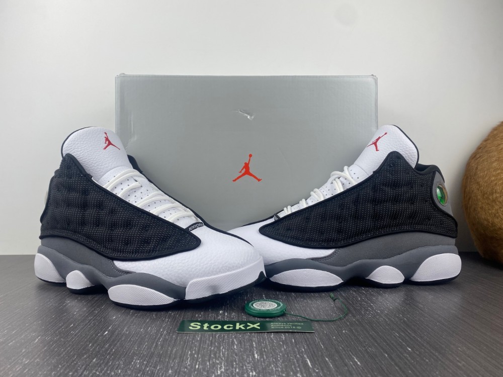 Jordan 13 Retro Black Flint DJ5982-060