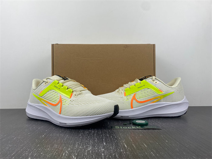 Nike Air Zoom Pegasus 40 Coconut Milk Lime DV3853-101