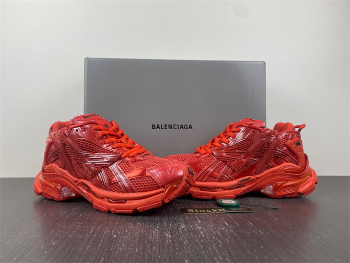 BALENCIAGA -Runner 677403 W3RB1 6000