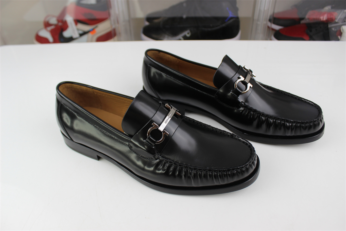 FERRAGAMO Male Black