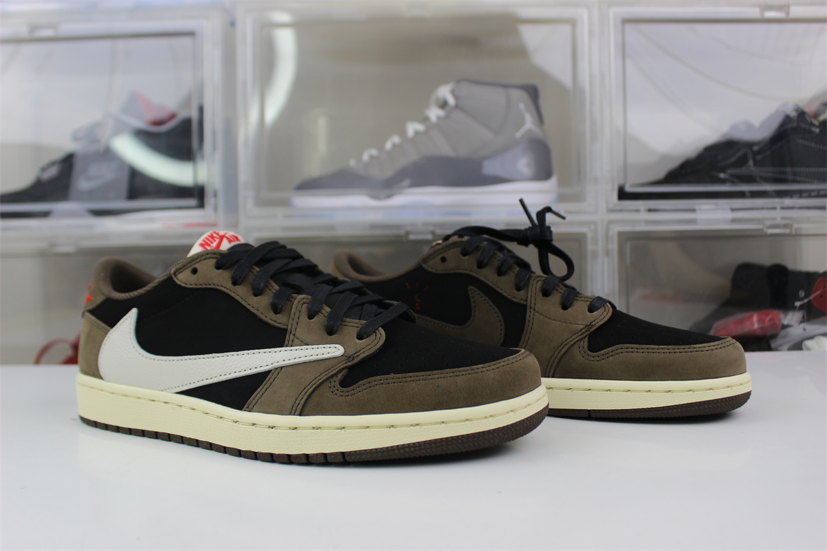GOAT Air Jordan 1 Low Mocha