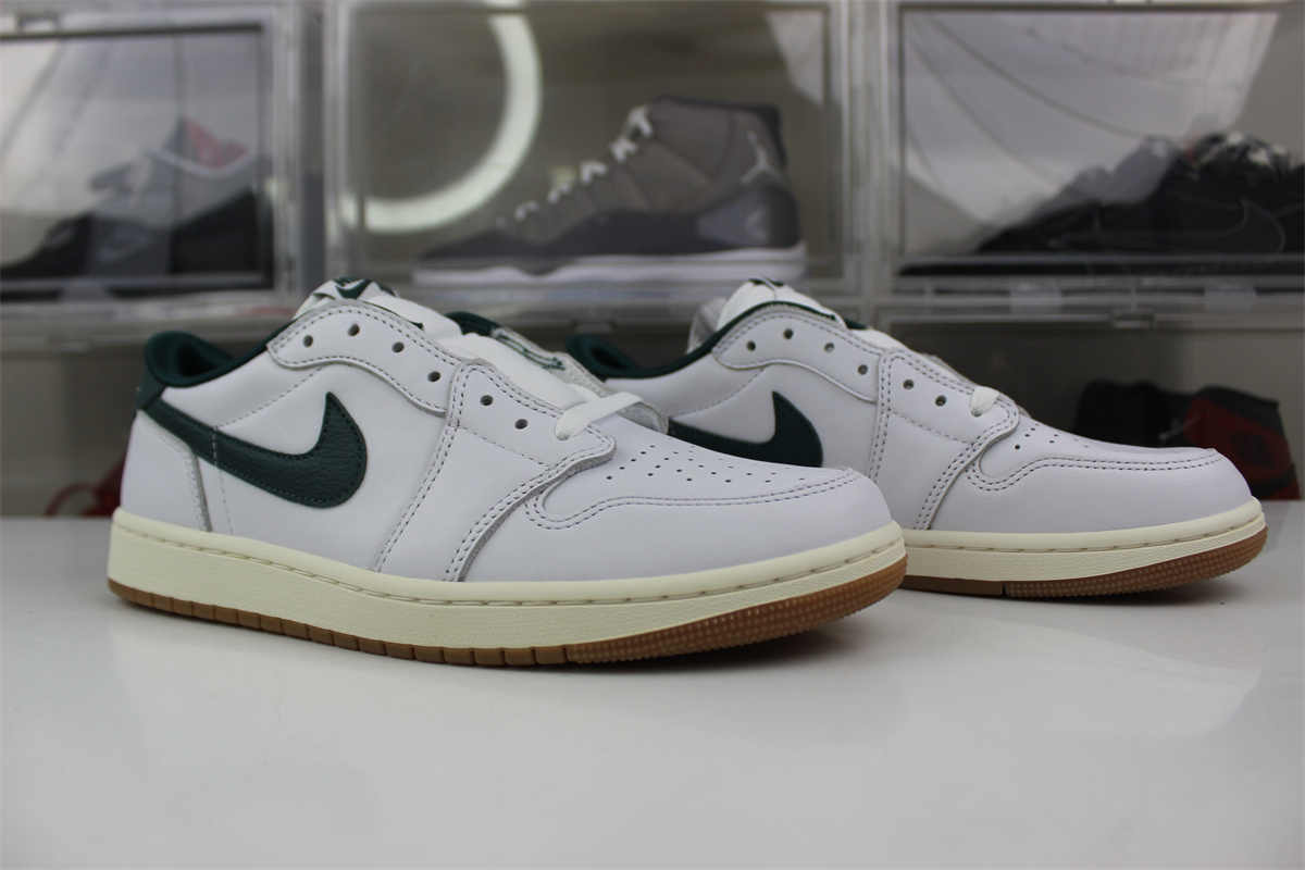 Air Jordan 1 Low OG WMNS “Oxidized Green”