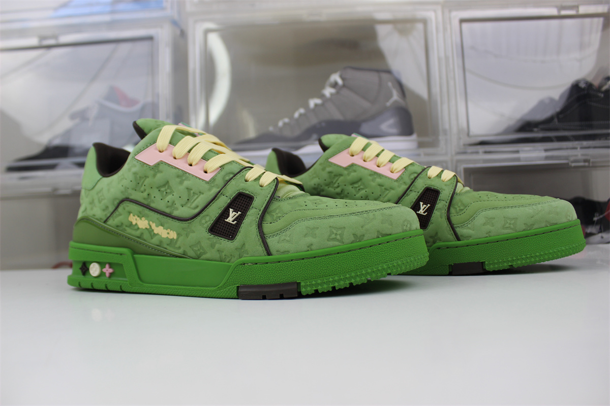 Louis Vuitton LV trainer Black Chocolate MS0224 Green