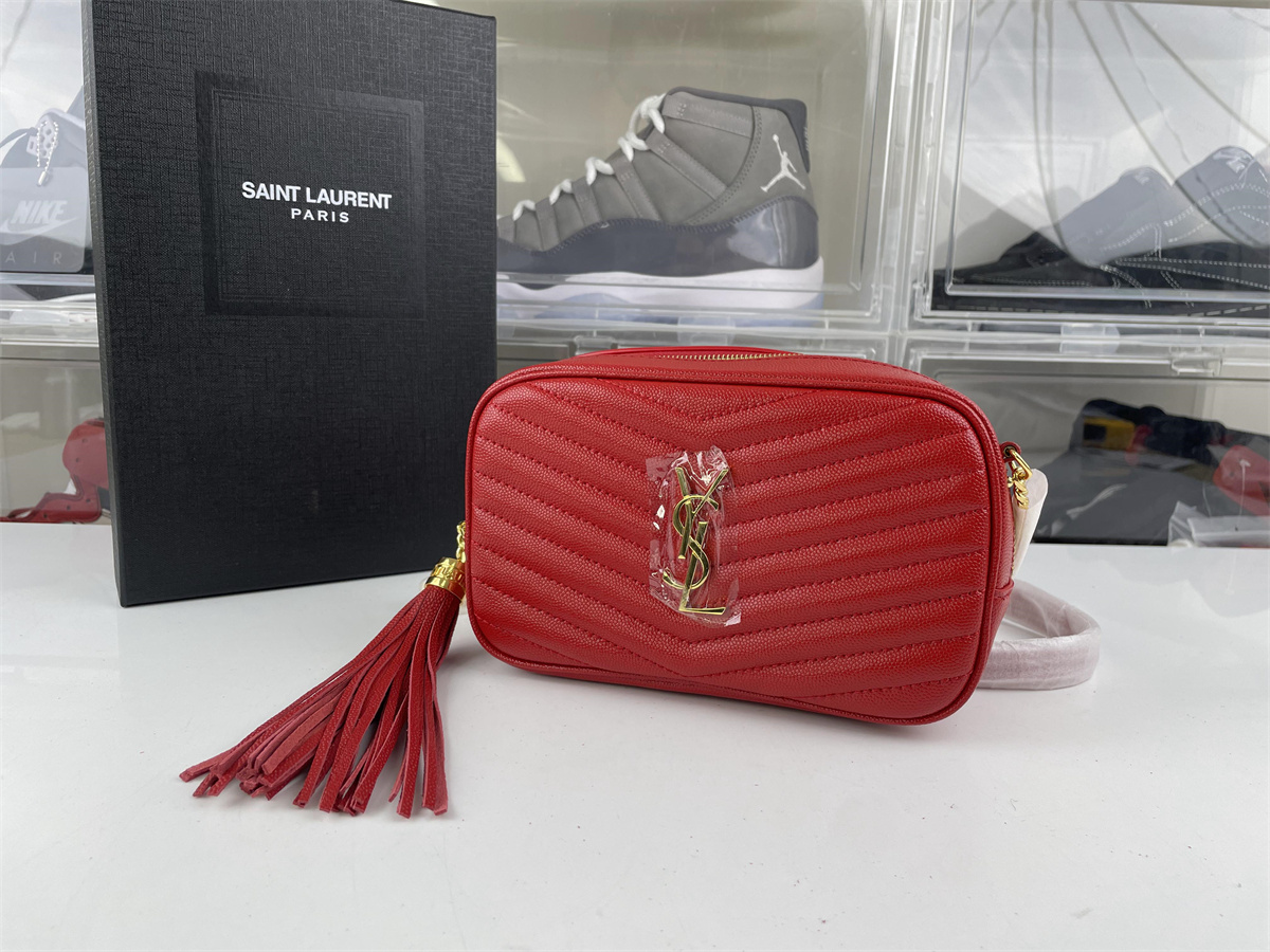 Saint Laurent LouLou Middle Red bag  (20cm)