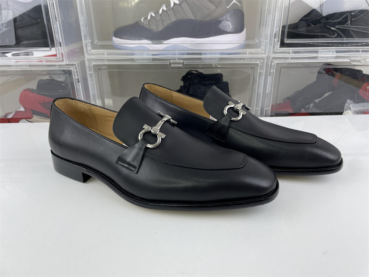 FERRAGAMO Mens Black dress shoes (EU45, 46 is for customer-made)