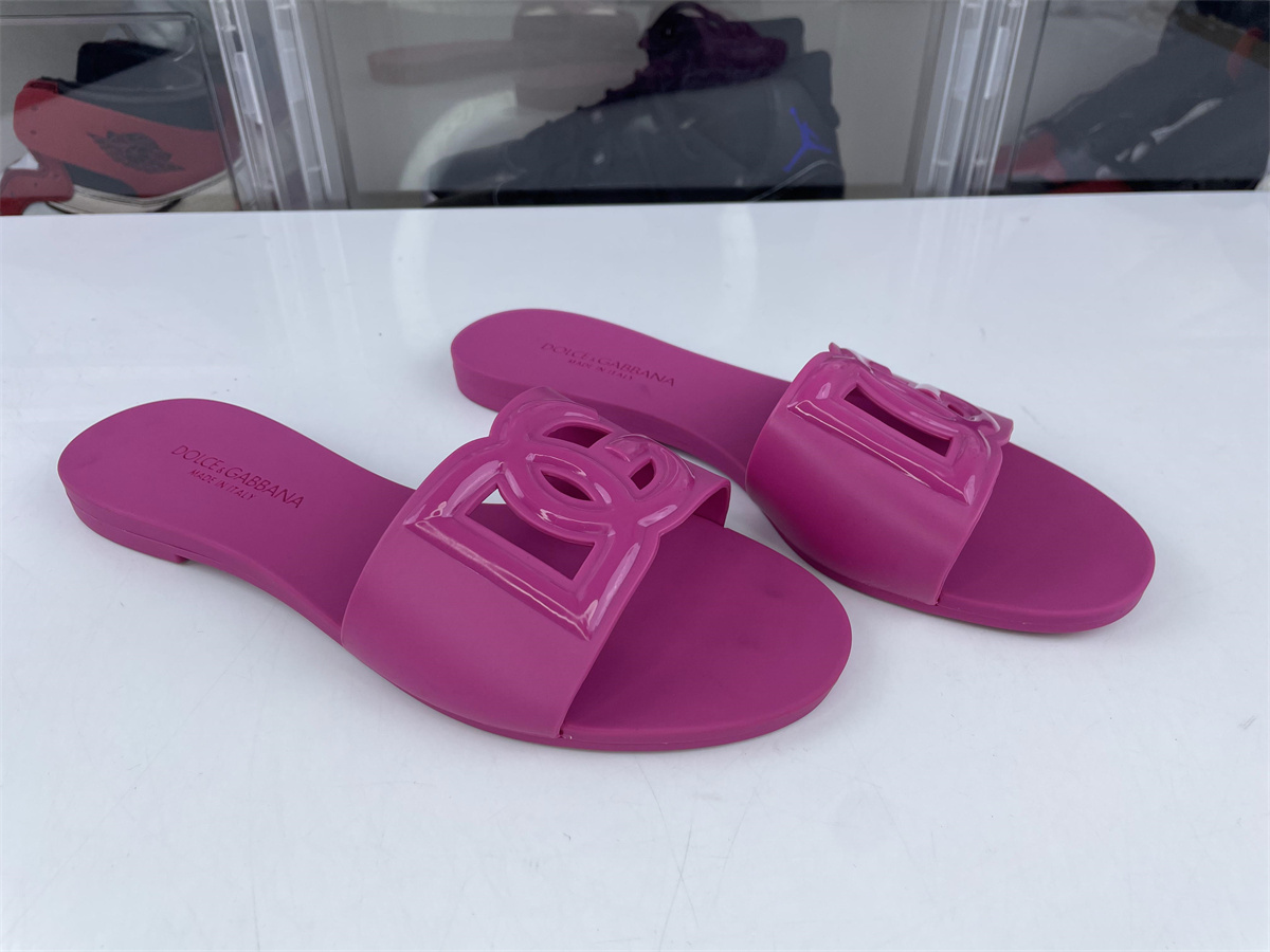 DOLCE $ GABBANA Pink Slipper for ladies