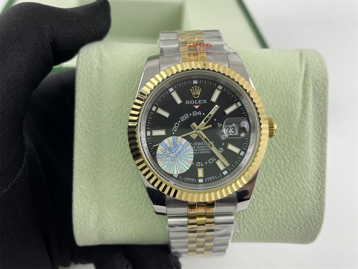 Rolex Watch Sky-Dweller Black with Gold Ring Command (42mm)