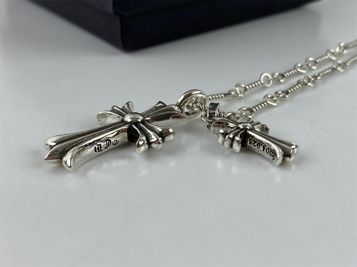 Jewelry necklaces (price for 1 pcs)