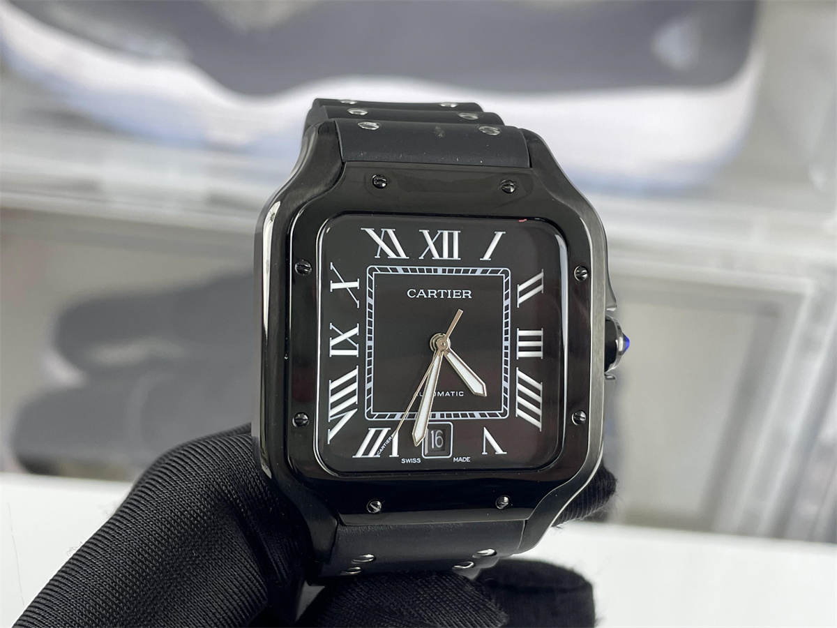 Cartier Santos de Cartier Black Watch (47.5 x 39.8 x 9.38 mm)
