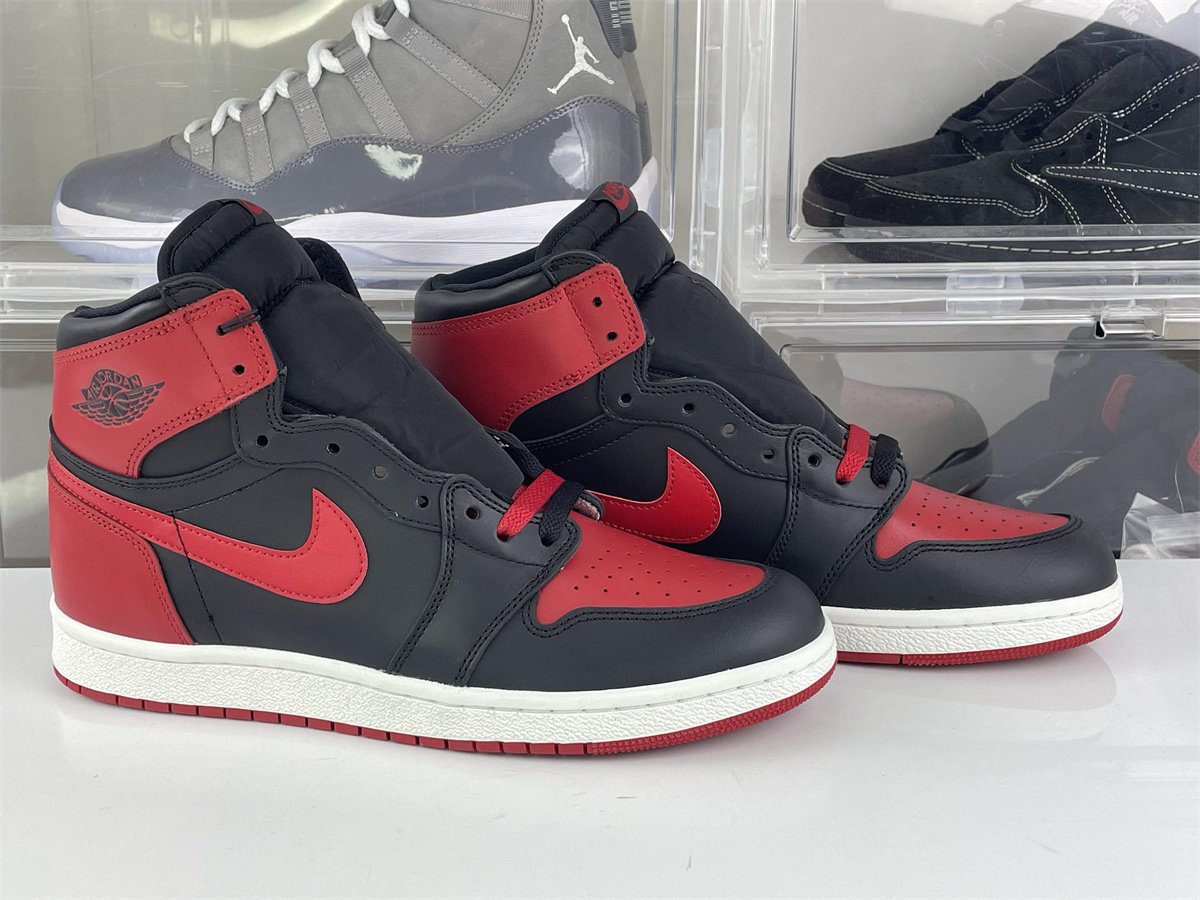 GOAT Air Jordan 1 High ’85 “Bred”
