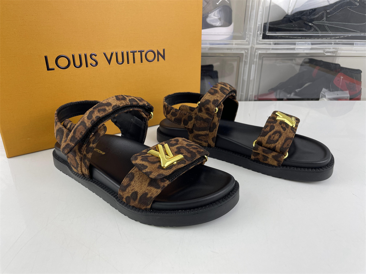 LV brown Leapard print beach sandals (EU35-45 )