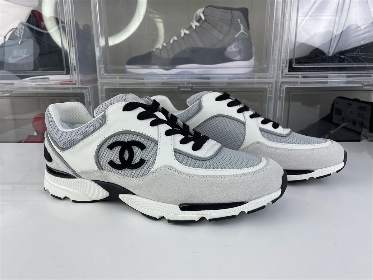 CHANEL White sneakers with Black LOGO