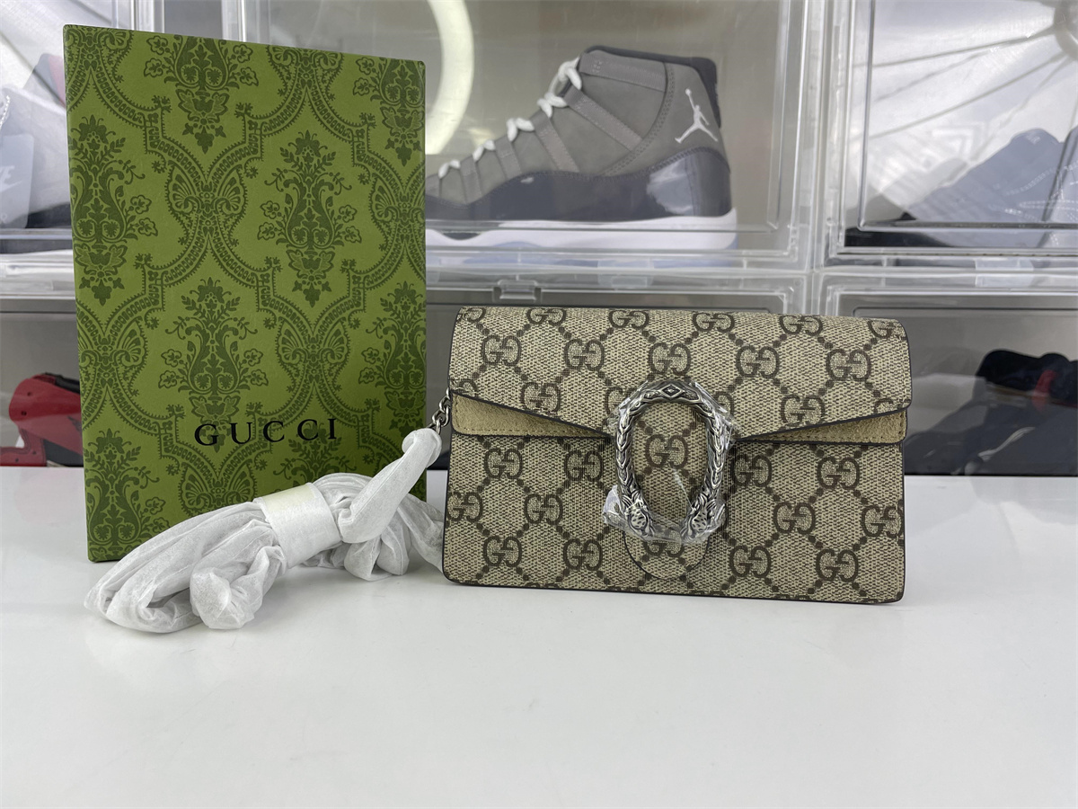 GUCCI Dionysus Mini Tan color silver snake Bag ( 16.5x 10 x 4 cm)