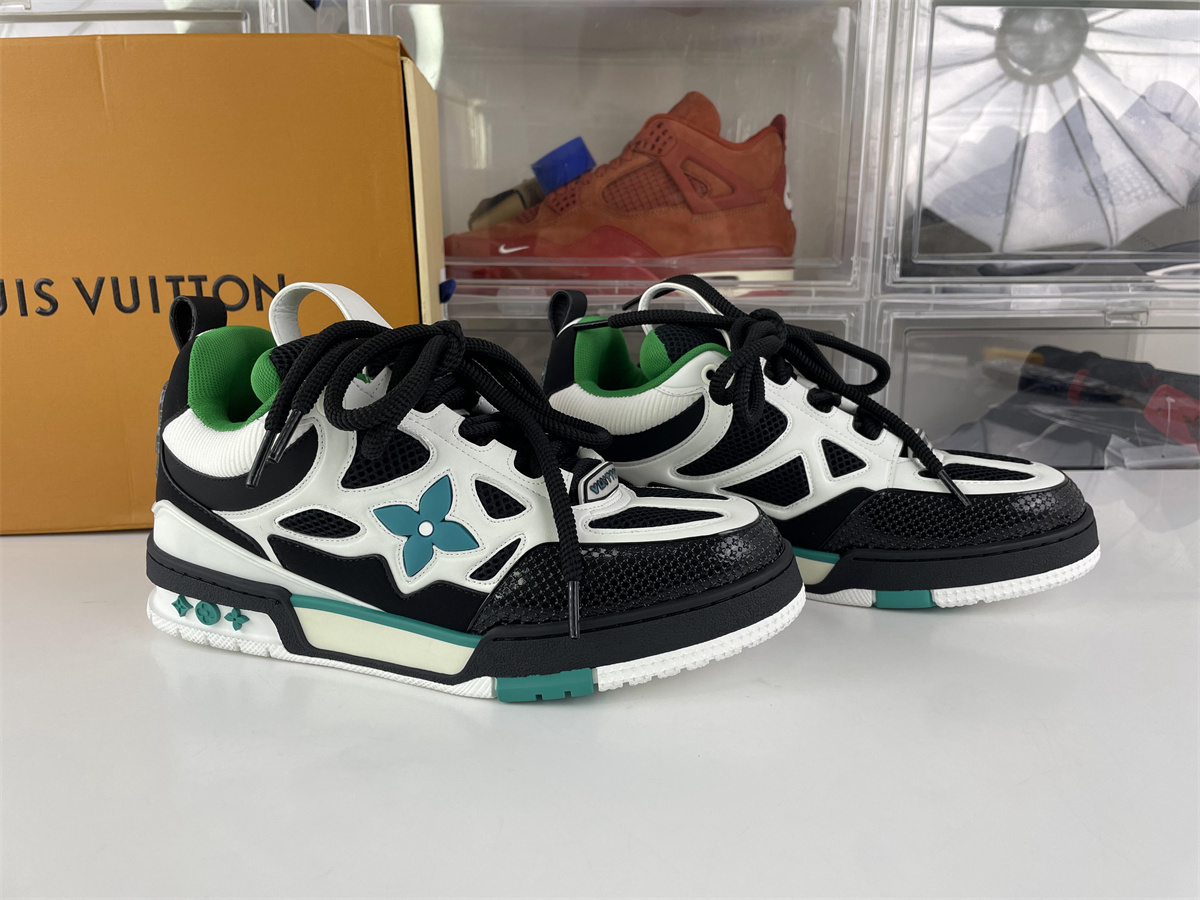 LV Black Green 18 / 54 Skate shoes
