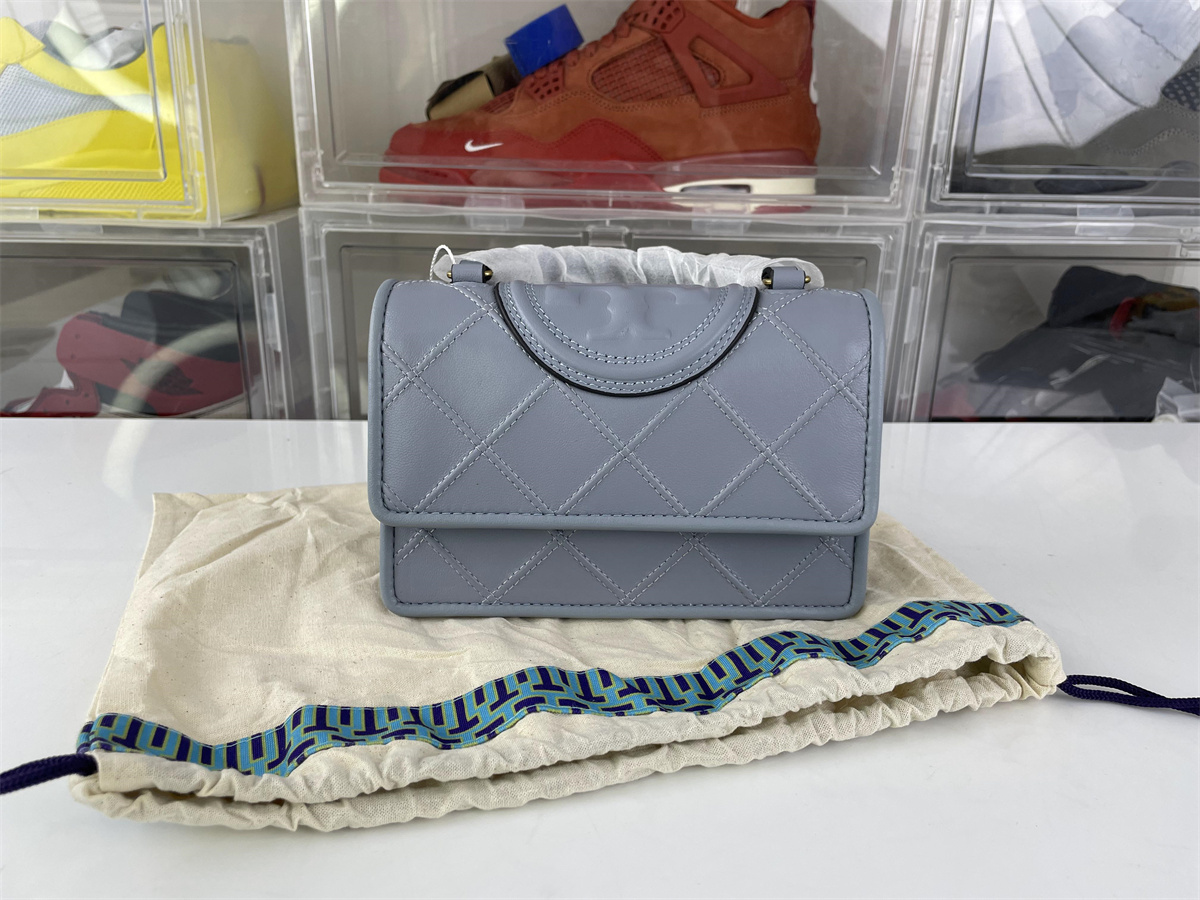 Tory Burch Fleming UNC Color Soft S size (21 x 13 x 4.5cm）