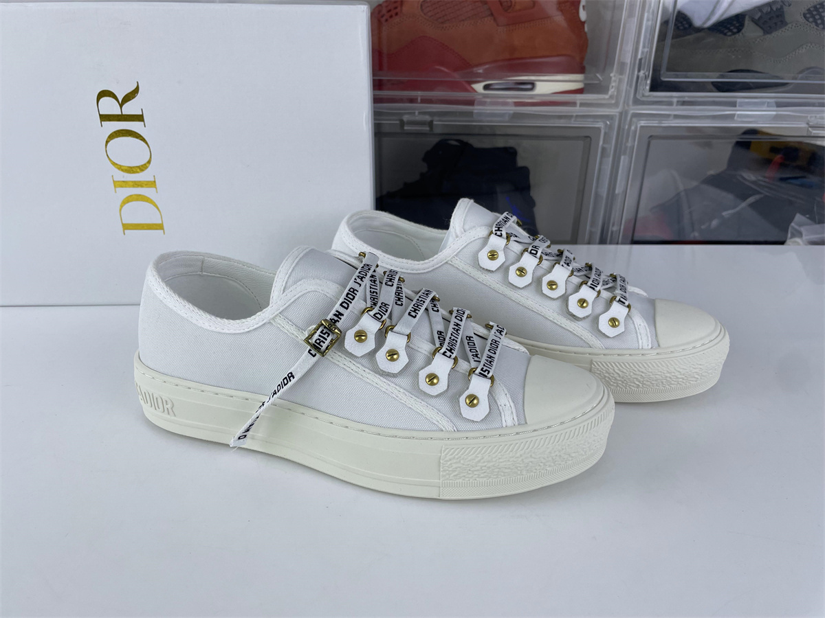 DIOR White Canvas Ladies Walking shoes