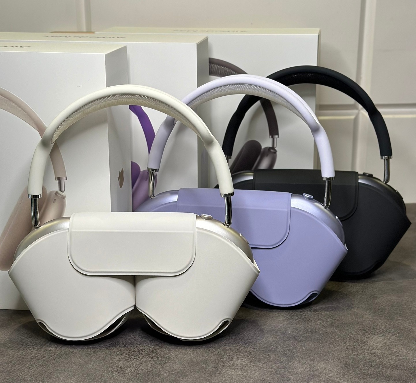 Air Pods Max 2 (10-20hours working)