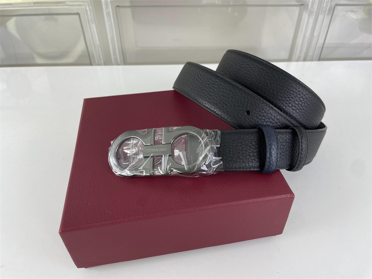 FERRAGAMO Black UNC color male leather belt, (85-125cm)