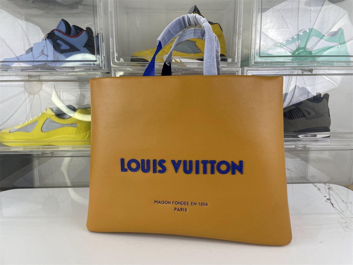 LV Shoer Handling bag Orange color with Chips inside, (40 x 32 x 16 cm)